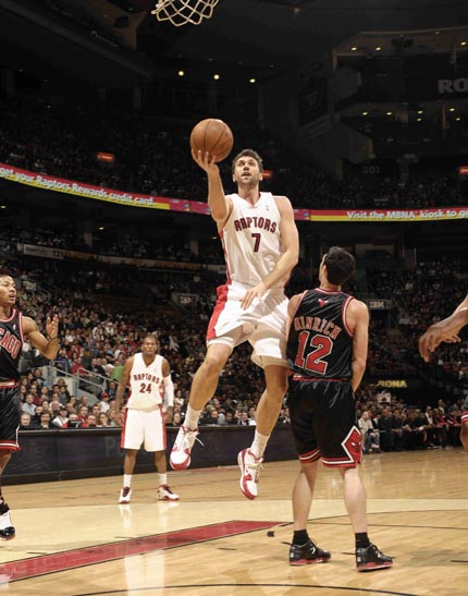  公牛新帅首战演绎防守逆袭  